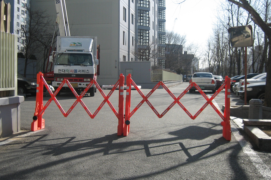 [실적사진] 멀티게이트 – 아파트 단지 이사 현장 표지