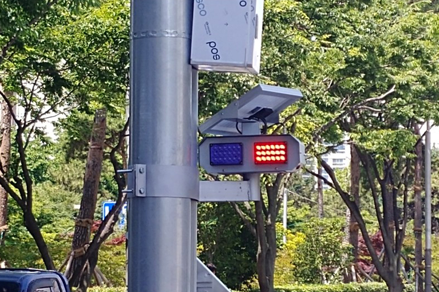 [실적사진] 쏠라 2구 미니경광등 – 설치 사진 표지